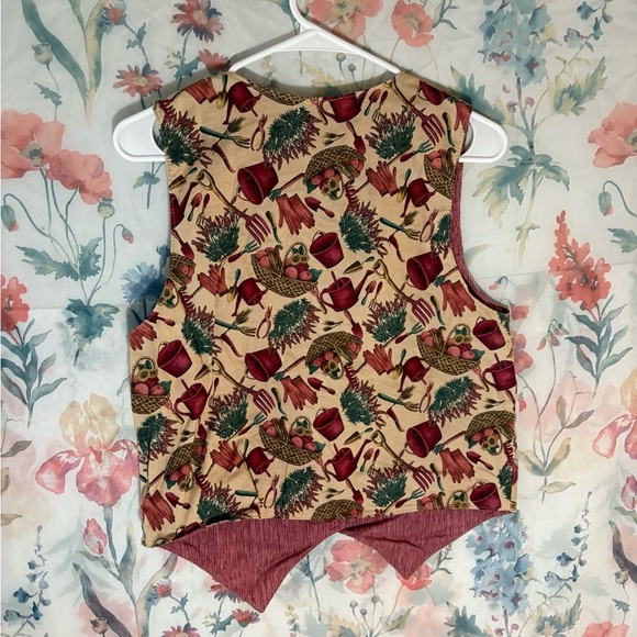 Vintage Gardening Themed Handmade Vest - Picture 5 of 8